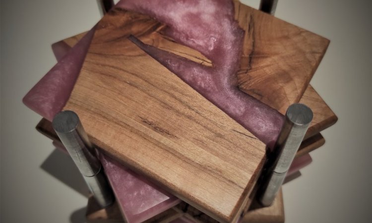 Création de mobiliers en bois et résine sur mesure - Lyon - My river wood
